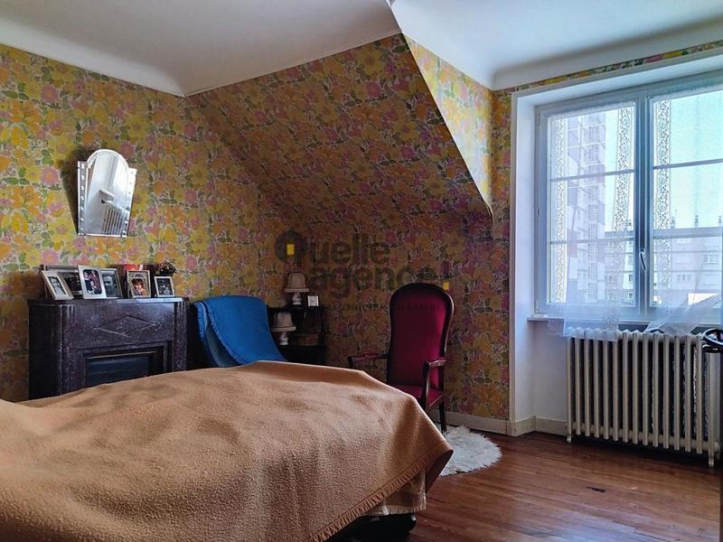 Maison - 108 m² - 7 pièces