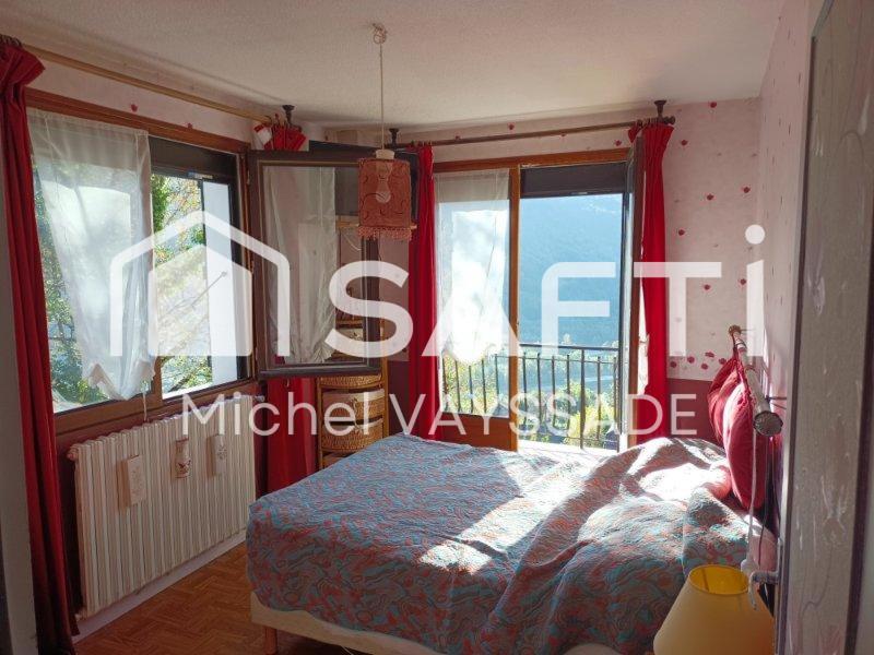 Maison - 165 m² - 6 pièces