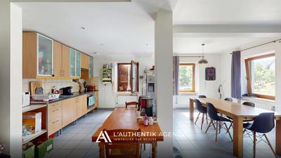 Maison - 95 m² - 5 pièces