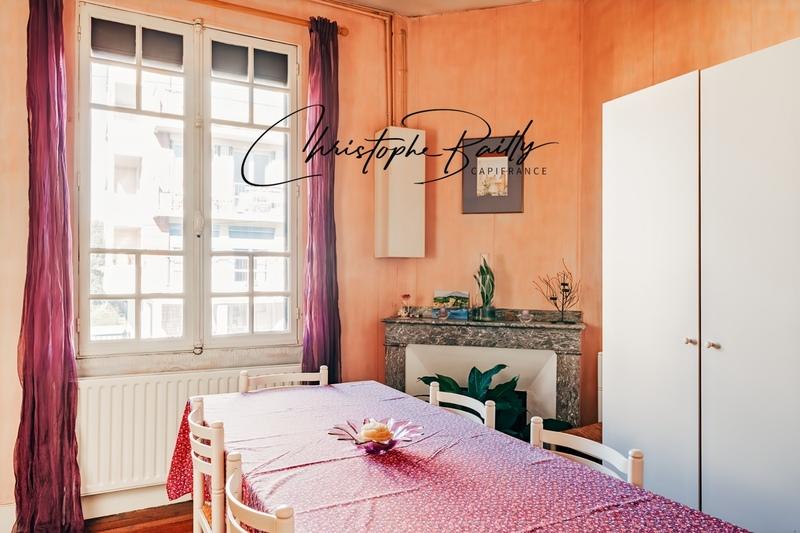 Maison traditionnelle - 101 m² - 6 pièces