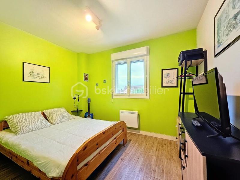 Maison - 97 m² - 6 pièces