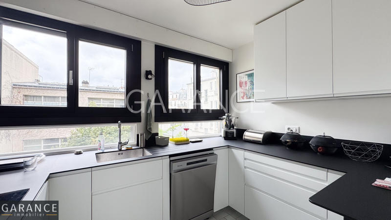 Appartement - 109 m² - 6 pièces