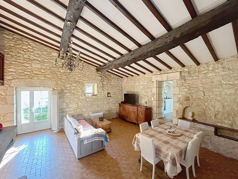 Maison - 120 m² - 4 pièces