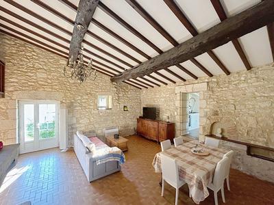 Maison - 120 m² - 4 pièces