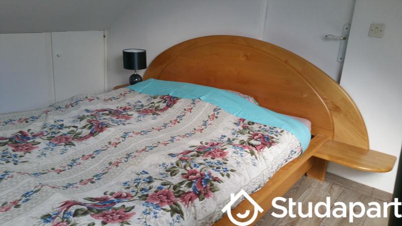 Chambre - 9 m² - 1 pièce