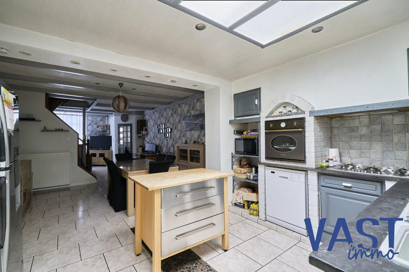 Maison - 112 m² - 4 pièces