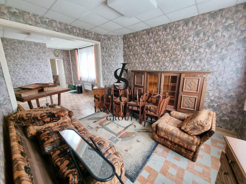 Maison - 97 m² - 5 pièces