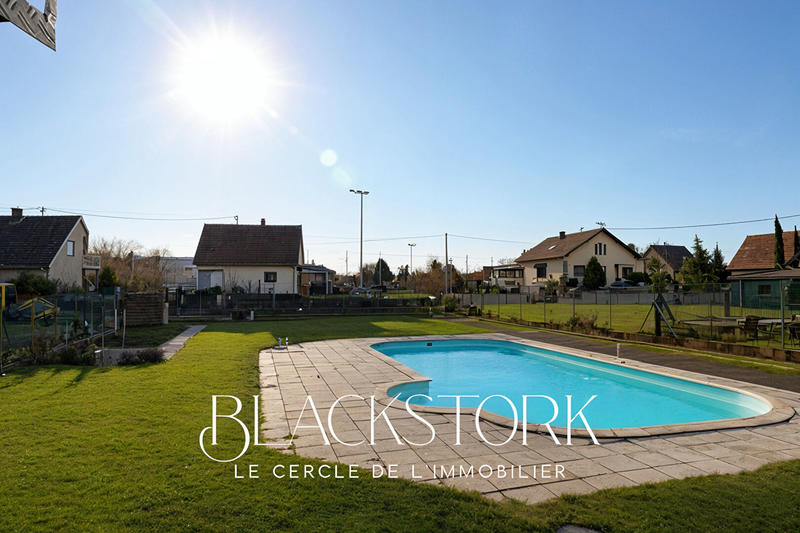 Maison - 170 m² - 5 pièces