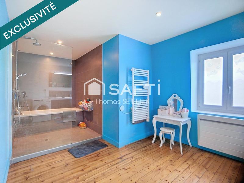 Maison - 297 m² - 14 pièces