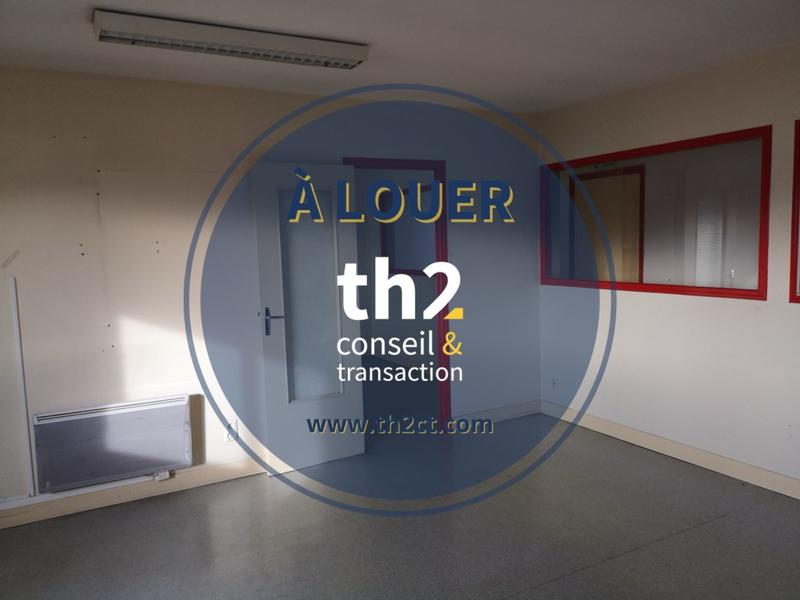 Entrepôt - 1 400 m²