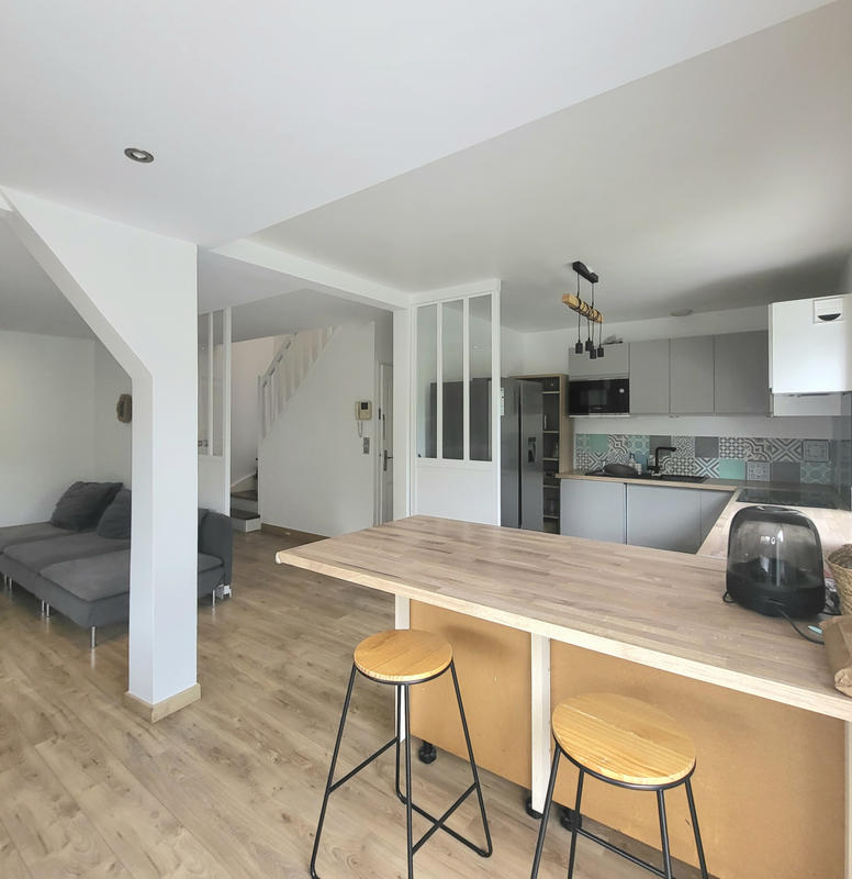 Maison - 120 m² - 6 pièces