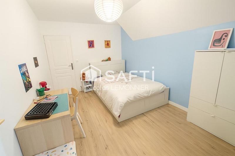 Maison - 150 m² - 7 pièces