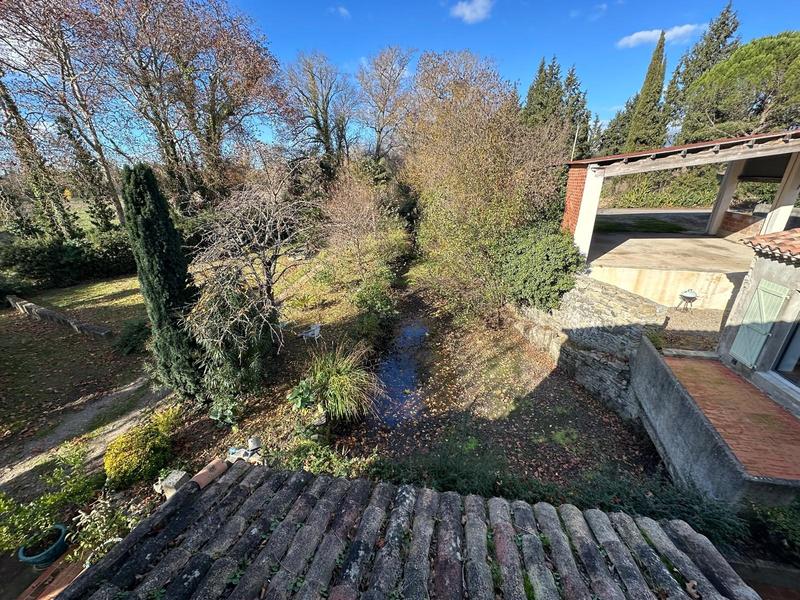 Maison - 214 m² - 5 pièces