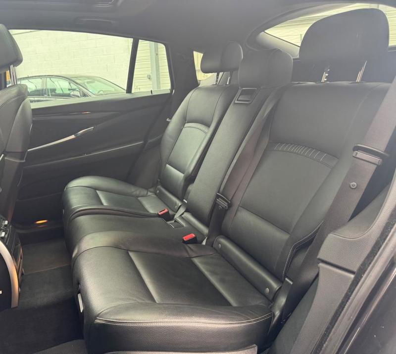 Bmw Série 5 Gt 530 d 260 Luxury Xdrive Bva