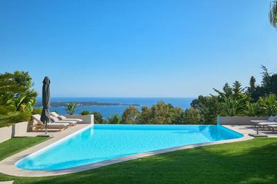 Villa - 320 m² - 6 pièces