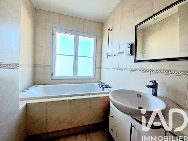 Appartement - 85 m² - 4 pièces