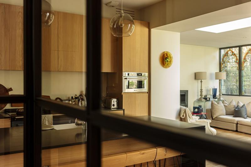 Maison - 170 m² - 7 pièces