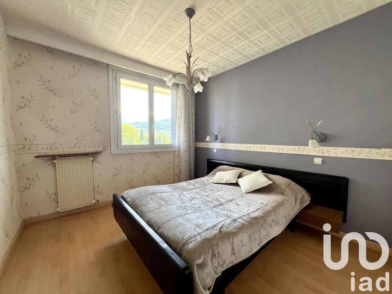 Appartement - 72 m² - 4 pièces