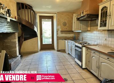 Maison - 130 m² - 4 pièces