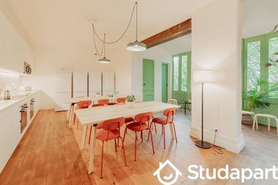 Chambre - 11 m² - 1 pièce