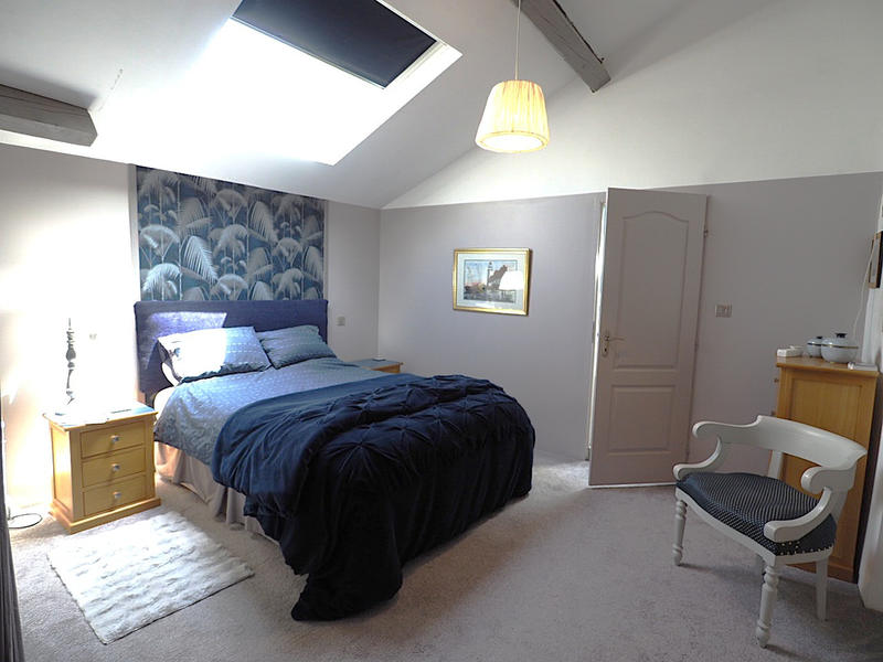 Maison - 400 m² - 14 pièces