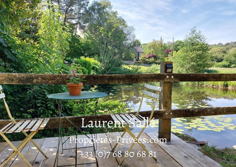 Moulin - 621 m² - 16 pièces