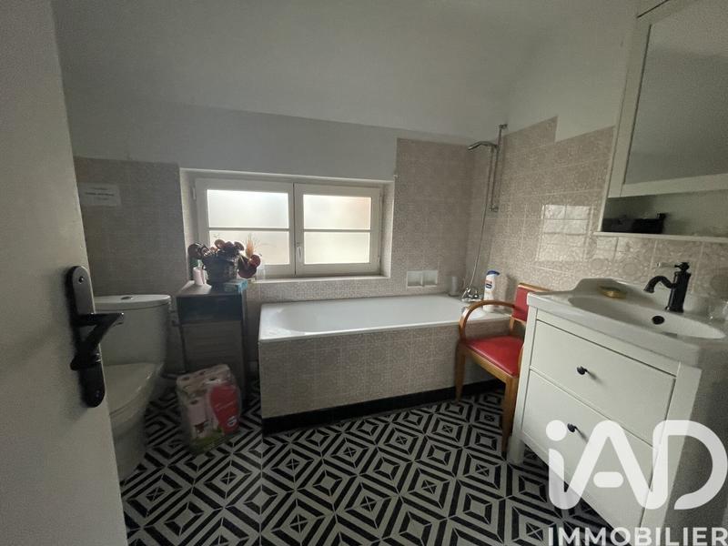 Maison - 140 m² - 6 pièces