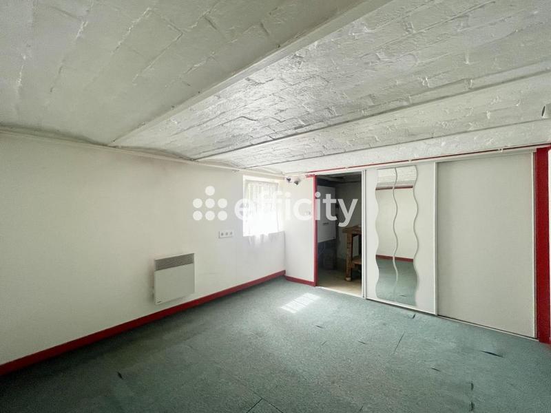 Maison - 114 m² - 7 pièces