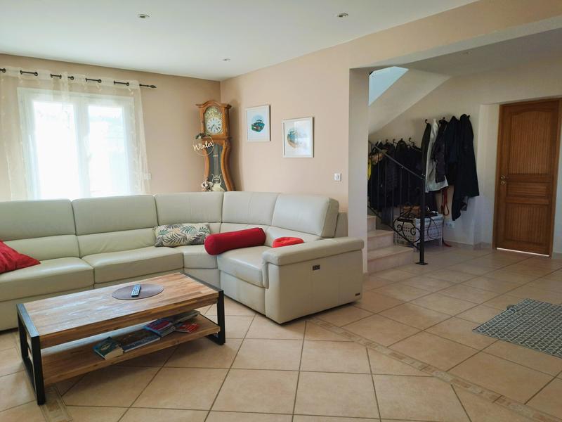 Maison traditionnelle - 143 m² - 7 pièces