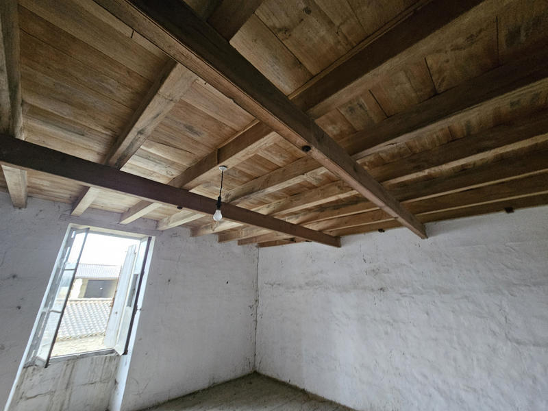 Maison - 180 m² - 4 pièces