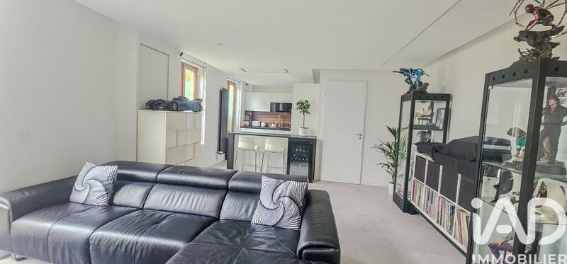 Appartement - 75 m² - 3 pièces