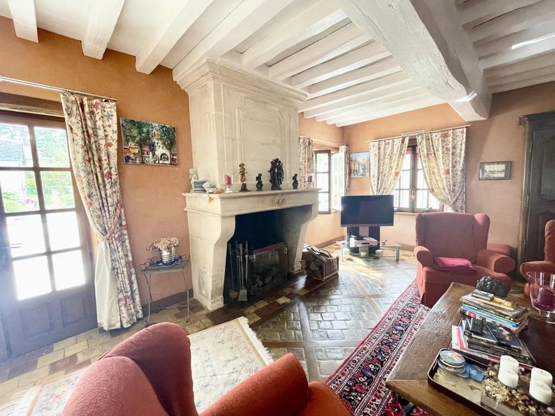 Maison - 213 m² - 7 pièces