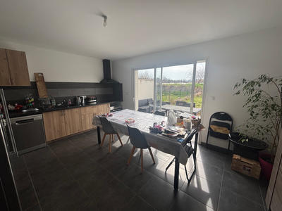 Maison - 105 m² - 4 pièces