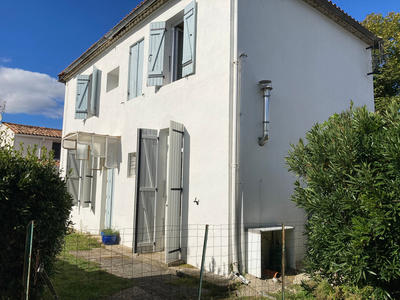 Maison de village - 87 m² - 4 pièces