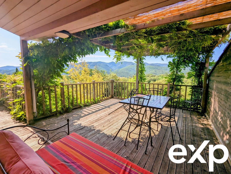 Villa - 167 m² - 9 pièces