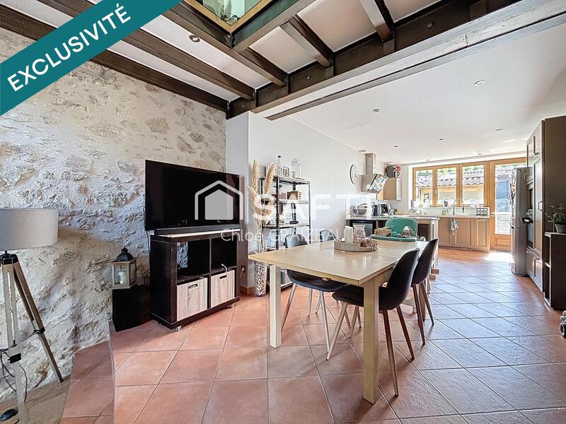 Maison de ville - 88 m² - 4 pièces