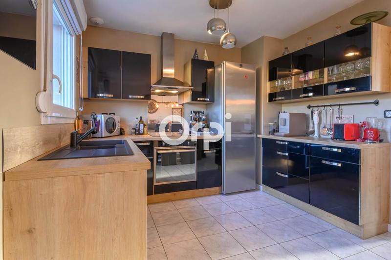 Maison - 76 m² - 4 pièces