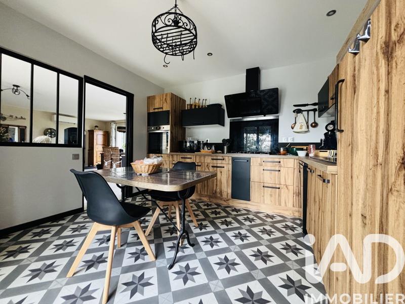 Maison - 128 m² - 5 pièces