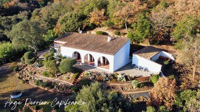 Maison - 88 m² - 3 pièces