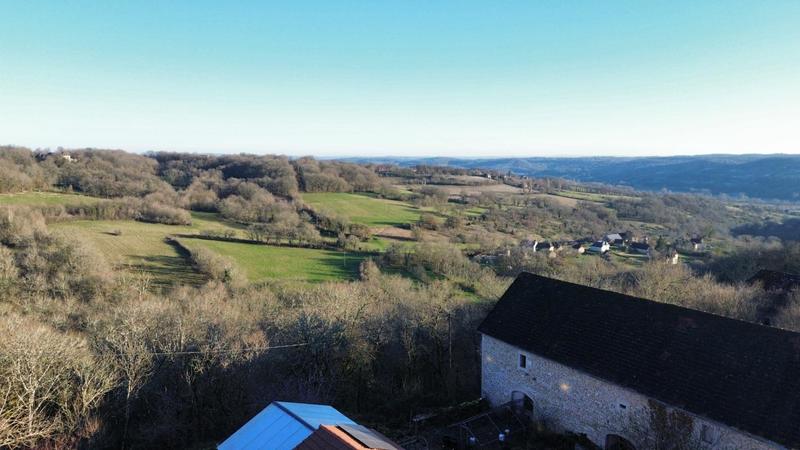 Corps de ferme - 180 m² - 6 pièces