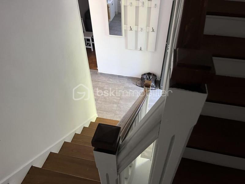 Maison traditionnelle - 193 m² - 8 pièces