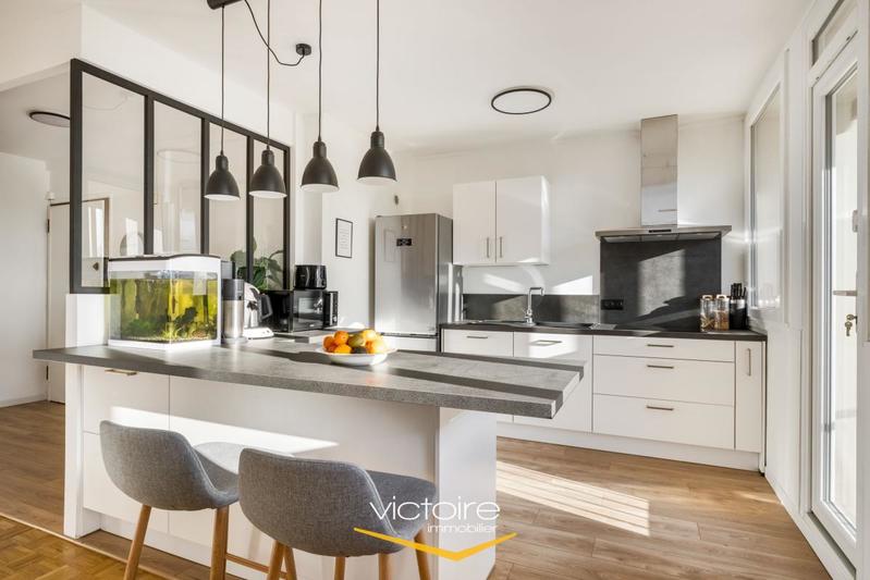 Appartement - 83 m² - 4 pièces