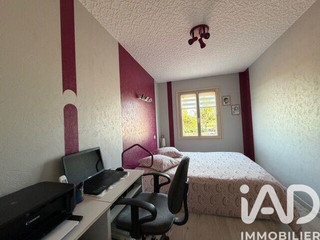 Maison - 102 m² - 4 pièces