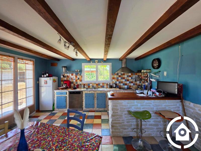 Maison - 179 m² - 8 pièces