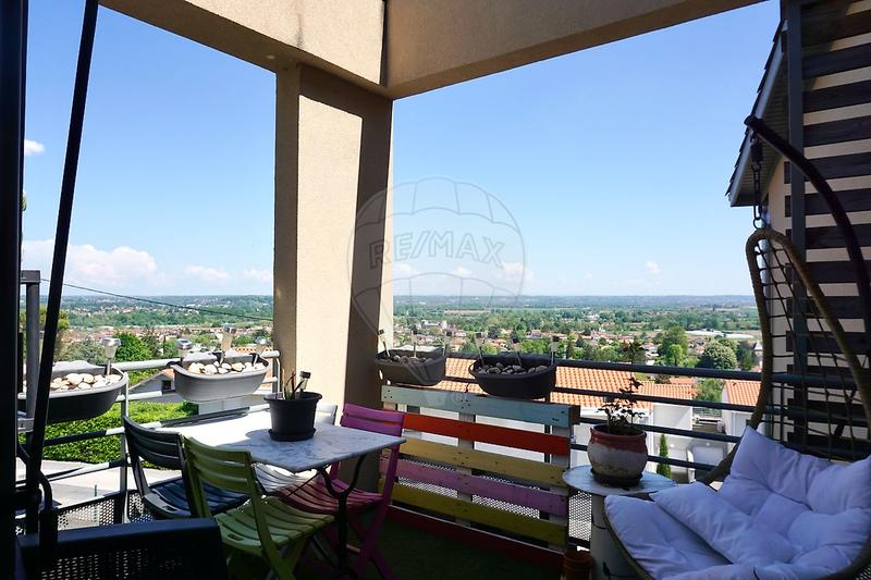 Appartement - 65 m² - 3 pièces