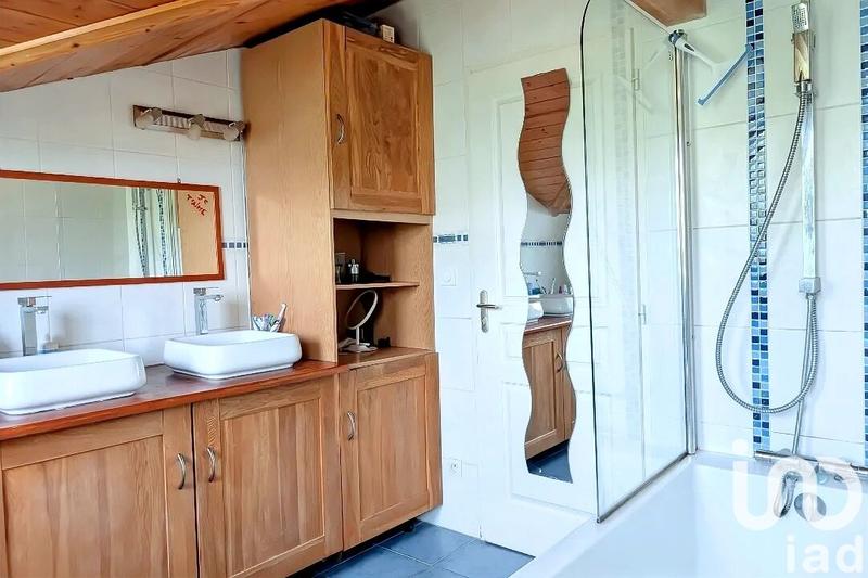 Maison - 135 m² - 7 pièces