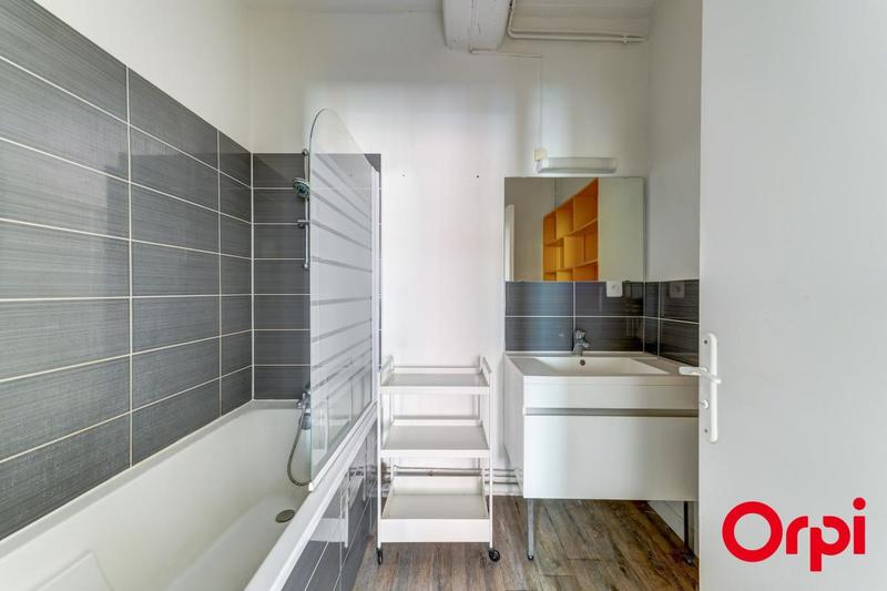 Appartement - 74 m² - 3 pièces