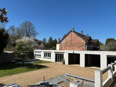 Maison - 145 m² - 7 pièces