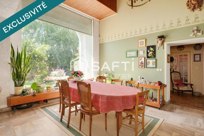 Maison - 343 m² - 9 pièces