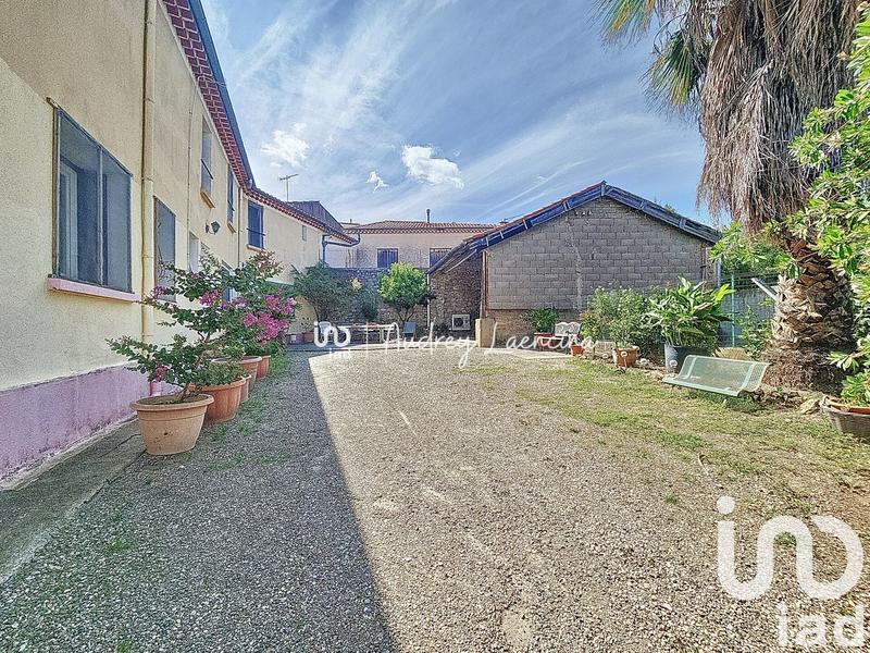 Maison - 500 m² - 6 pièces